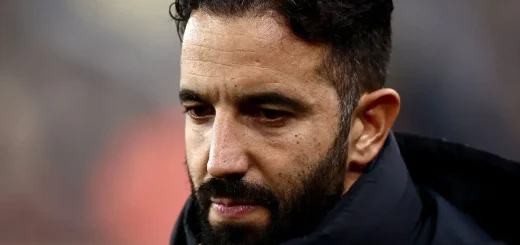 O Cabo das Tormentas de Ruben Amorim: O sorriso desaparece em meio à pressão em Manchester